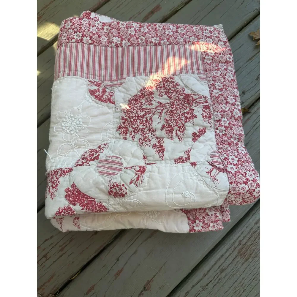 French country Toile quilted pillow shams red white reversible standard set 2